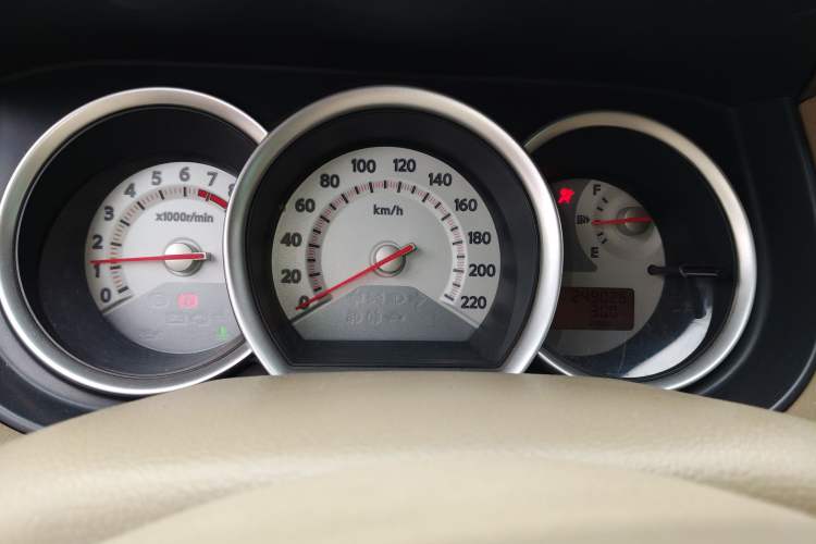 Used Nissan Tiida Sedan 2008 1.6L Manual Smart Version Instrument Cluster