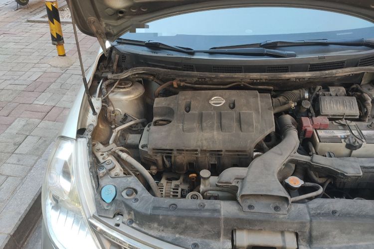 Used Nissan Tiida Sedan 2008 1.6L Automatic Smart Version Engine Bay Right