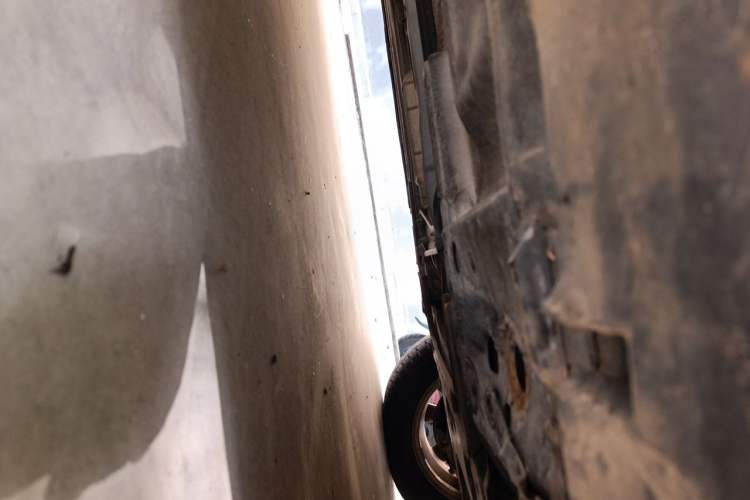 Used Nissan Tiida Sedan 2009 1.6L Automatic Tech Edition Chassis Front Right