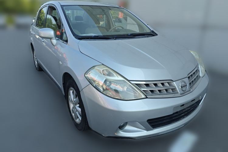 Used Nissan Tiida Sedan 2009 1.6L Automatic Tech Edition Front Right 45 Deg