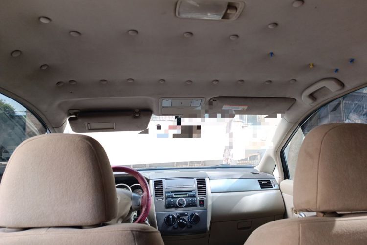 Used Nissan Tiida Sedan 2009 1.6L Automatic Tech Edition Headliner