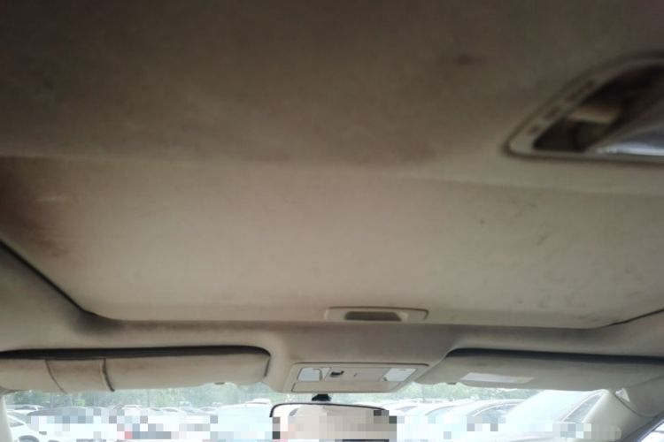 Used Nissan Tiida Sedan 2009 1.6L Automatic Tech Edition Headliner