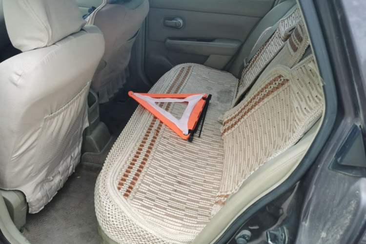 Used Nissan Tiida Sedan 2009 1.6L Automatic Tech Edition Left Rear Seat