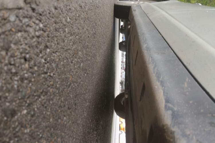 Used Nissan Tiida Sedan 2009 1.6L Automatic Tech Edition Chassis Front Right