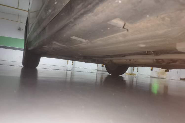 Used Nissan Tiida Sedan 2009 1.6L Automatic Tech Edition Chassis Front Right