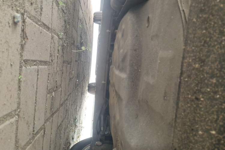 Used Nissan Tiida Sedan 2009 1.6L Automatic Tech Edition Chassis Rear