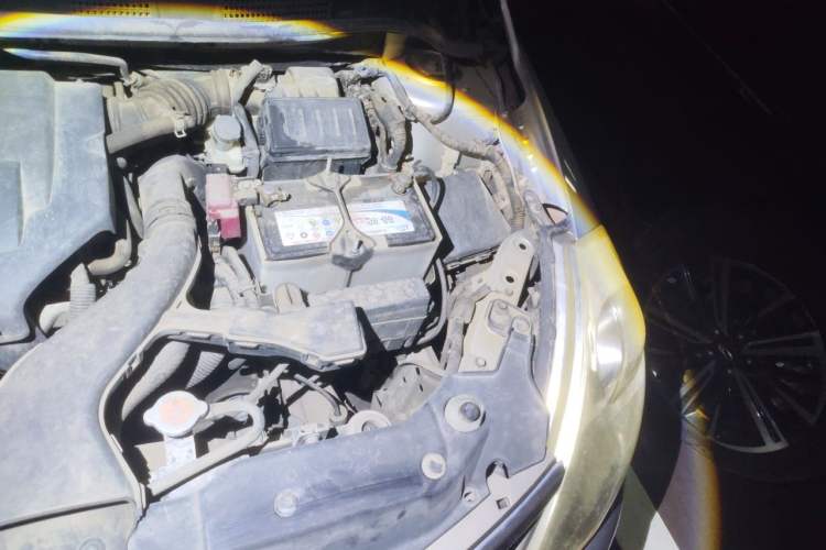 Used Nissan Tiida Sedan 2009 1.6L Automatic Tech Edition Engine Bay Left