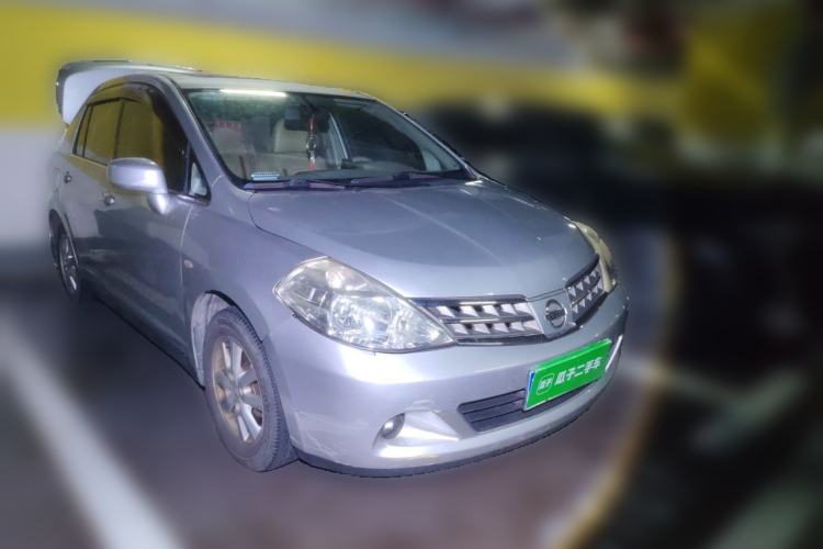 Used Nissan Tiida Sedan 2009 1.6L Automatic Tech Edition Front Right 45 Deg