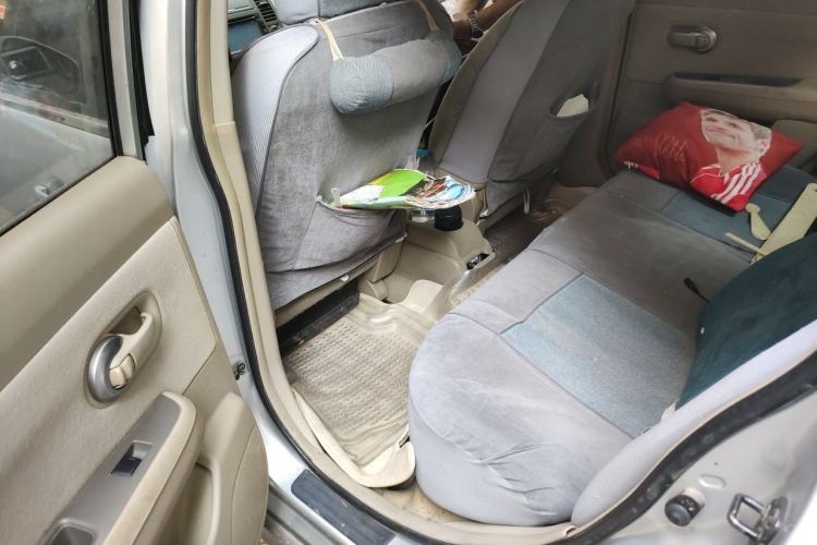 Used Nissan Tiida Sedan 2009 1.6L Automatic Tech Edition Left Rear Seat