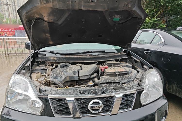 Used Nissan X-Trail 2008 2.5L XL CVT 4WD Engine Bay