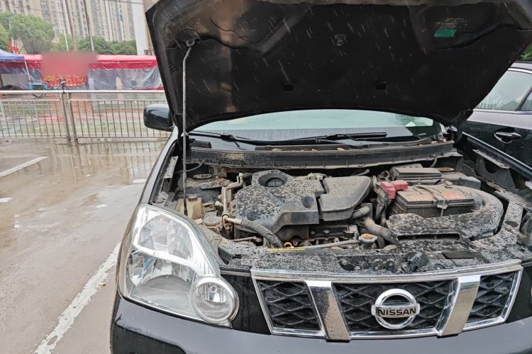 Used Nissan X-Trail 2008 2.5L XL CVT 4WD Engine Bay Right