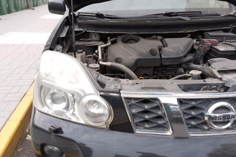 Used Nissan X-Trail 2008 2.5L XV CVT 4WD Engine Bay Right