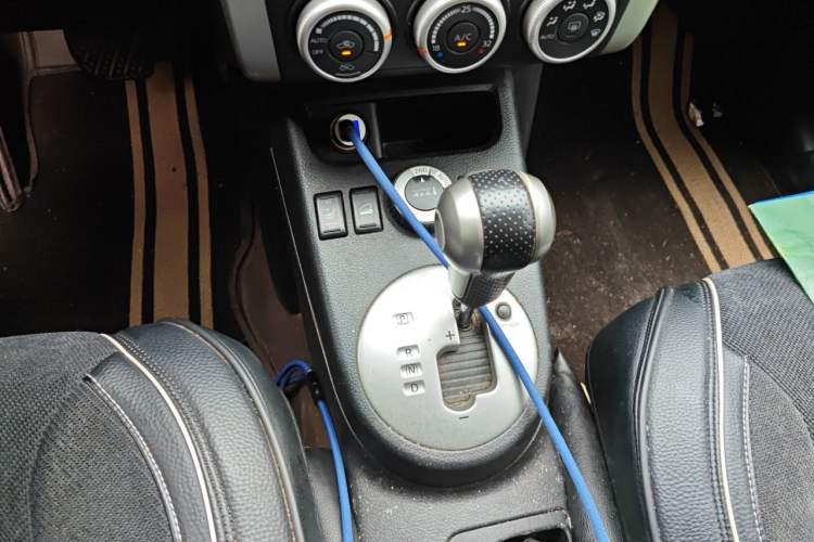 Used Nissan X-Trail 2008 2.5L XL CVT 4WD Gear Lever