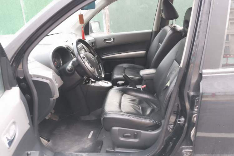 Used Nissan X-Trail 2008 2.5L XV CVT 4WD Left Front Seat