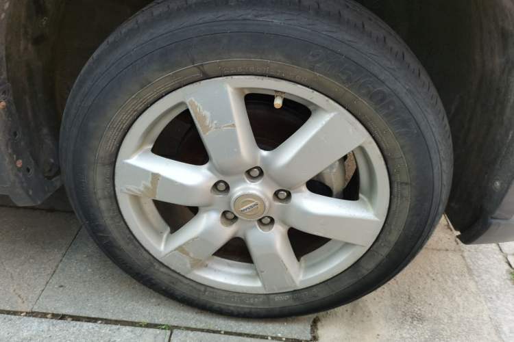 Used Nissan X-Trail 2008 2.5L XV CVT 4WD Right Front Wheel Hub