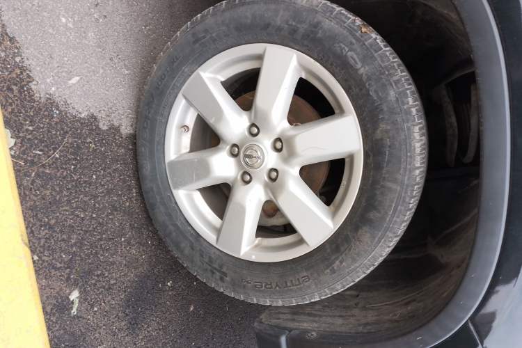 Used Nissan X-Trail 2008 2.5L XV CVT 4WD Right Front Wheel Hub