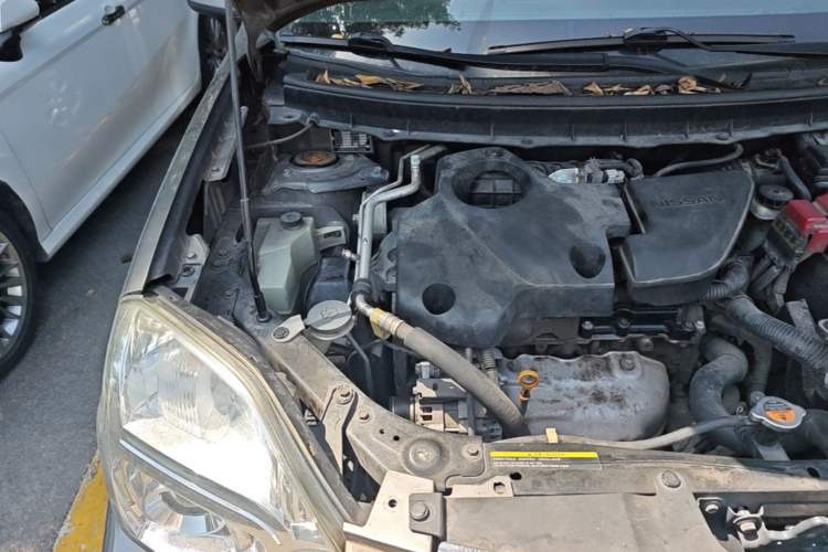 Used Nissan X-Trail 2008 2.5L XV CVT 4WD Engine Bay Right
