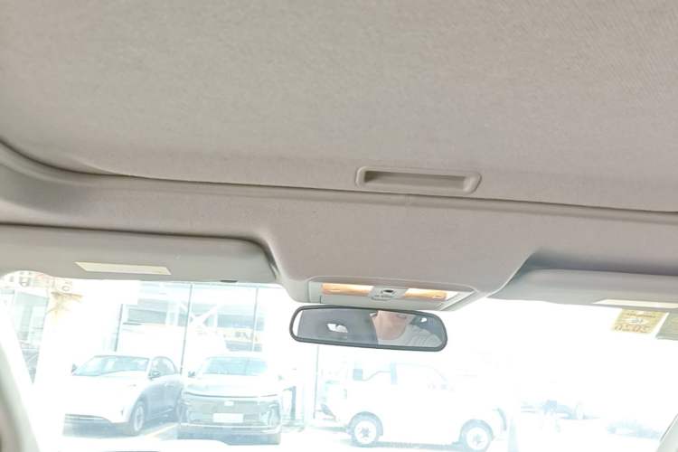 Used Nissan X-Trail 2008 2.5L XL CVT 4WD Headliner