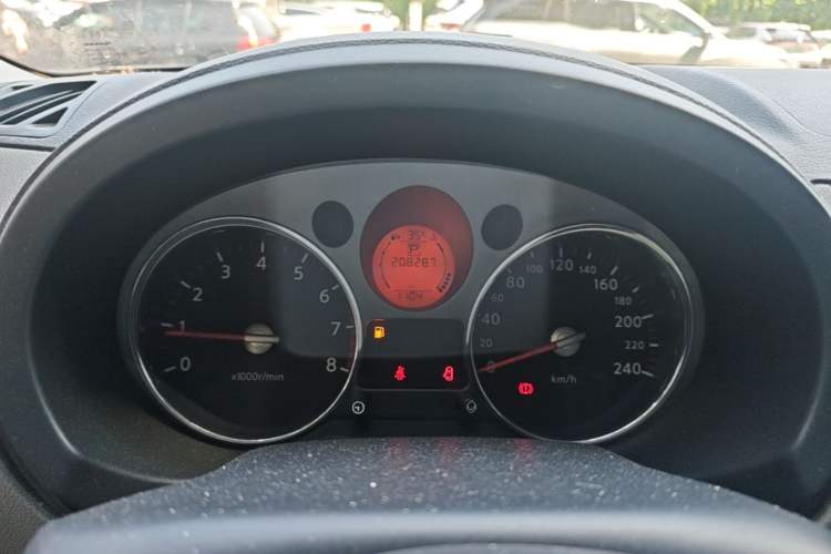 Used Nissan X-Trail 2008 2.5L XV CVT 4WD Instrument Cluster