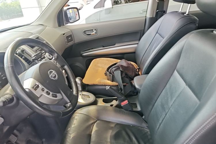 Used Nissan X-Trail 2008 2.5L XL CVT 4WD Left Front Seat