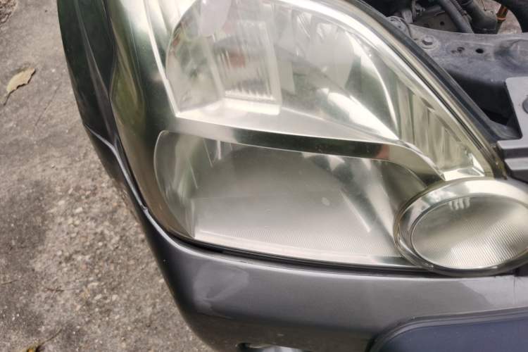 Used Nissan X-Trail 2008 2.5L XL CVT 4WD Right Front Headlight