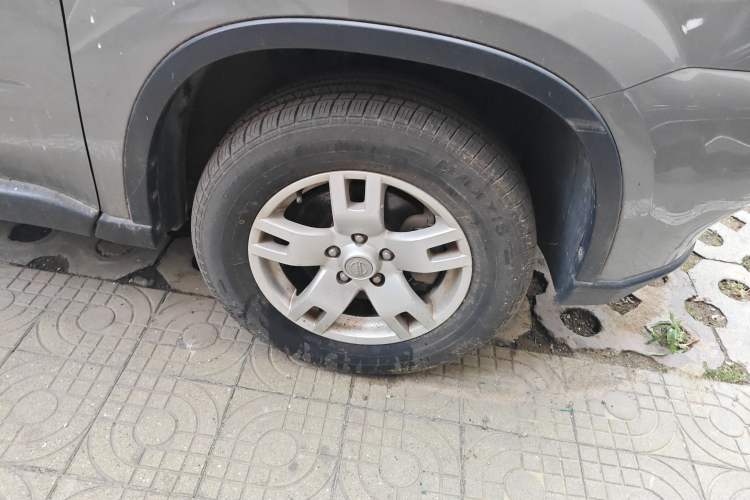 Used Nissan X-Trail 2008 2.0L XE CVT 4WD Right Front Wheel Hub
