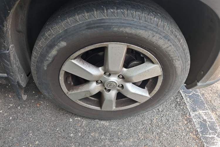 Used Nissan X-Trail 2008 2.5L XV CVT 4WD Right Front Wheel Hub