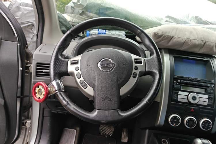 Used Nissan X-Trail 2008 2.5L XL CVT 4WD Steering Wheel
