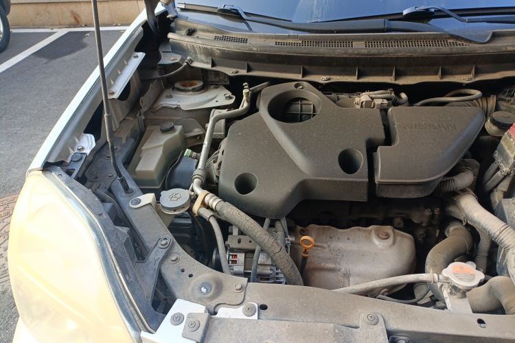 Used Nissan X-Trail 2008 2.5L XV CVT 4WD Engine Bay Right