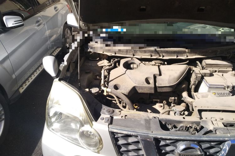 Used Nissan X-Trail 2008 2.5L XL CVT 4WD Engine Bay Right