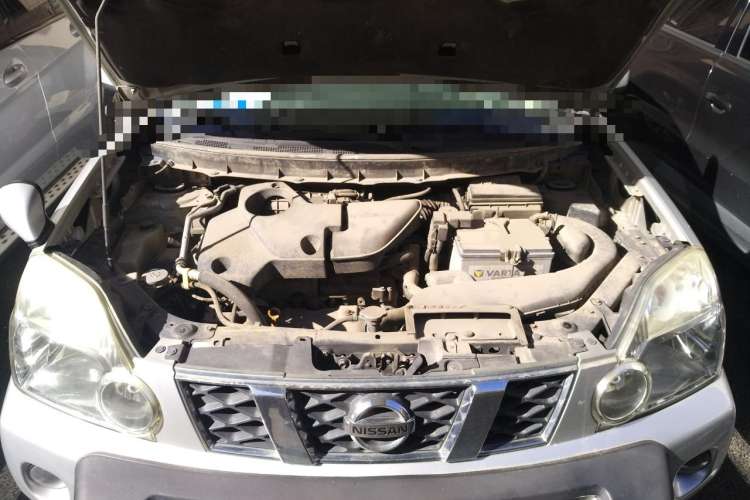 Used Nissan X-Trail 2008 2.5L XL CVT 4WD Engine Bay