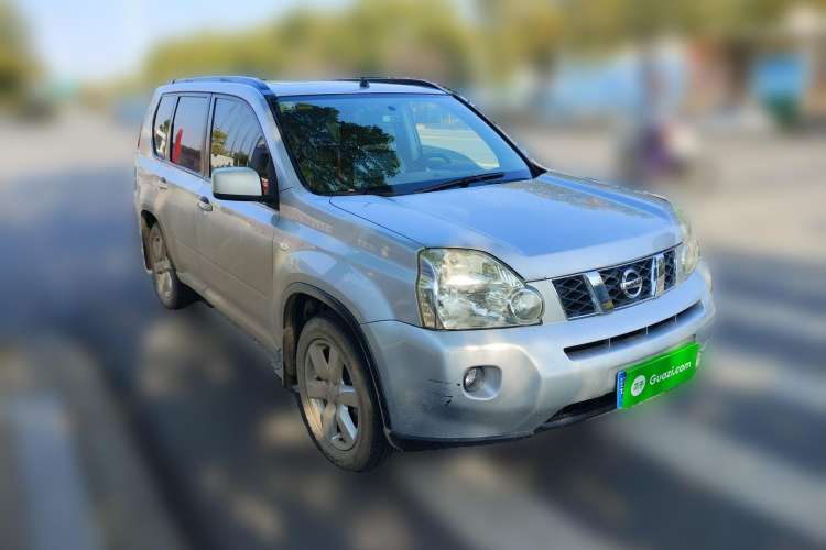 Used Nissan X-Trail 2008 2.5L XL CVT 4WD Front Right 45 Deg
