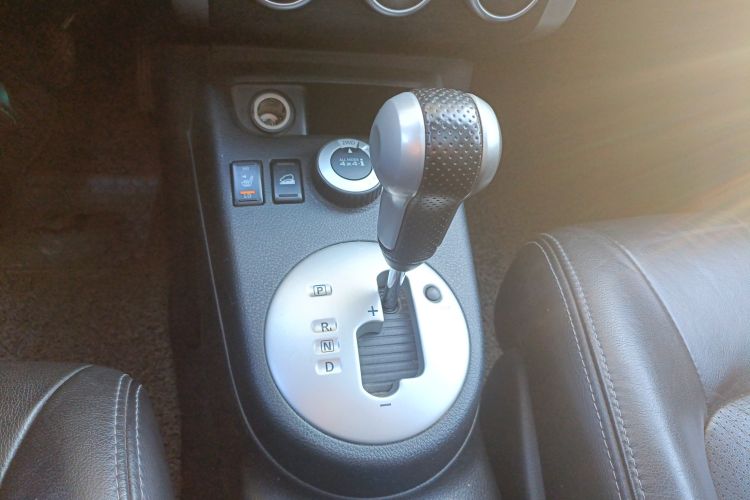 Used Nissan X-Trail 2008 2.5L XV CVT 4WD Gear Lever