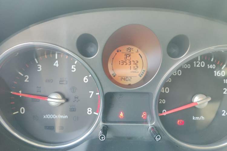 Used Nissan X-Trail 2008 2.5L XL CVT 4WD Odometer Close Up
