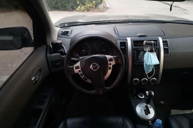 Used Nissan X-Trail 2008 2.5L XV CVT 4WD Steering Wheel