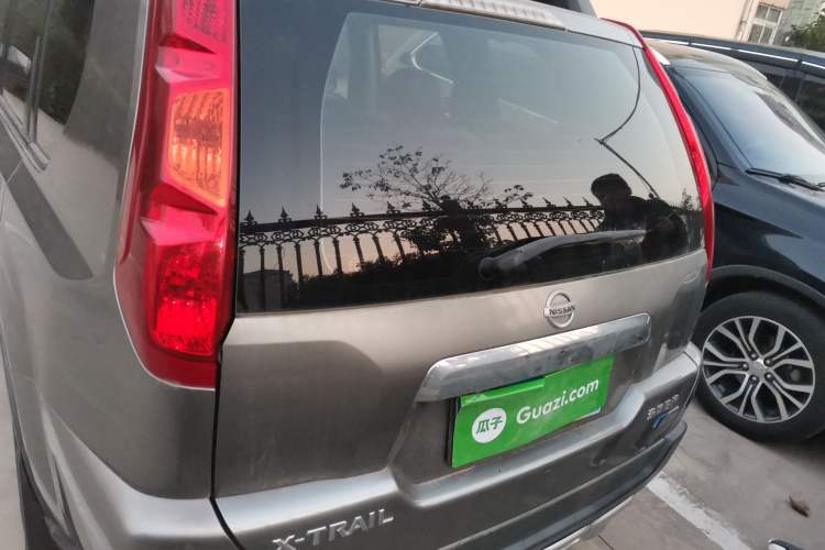 Used Nissan X-Trail 2008 2.5L XV CVT 4WD Trunk