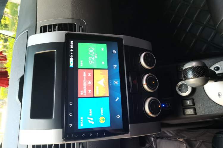 Used Nissan X-Trail 2010 2.5L CVT Luxury Edition 4WD Audio And AC Panel