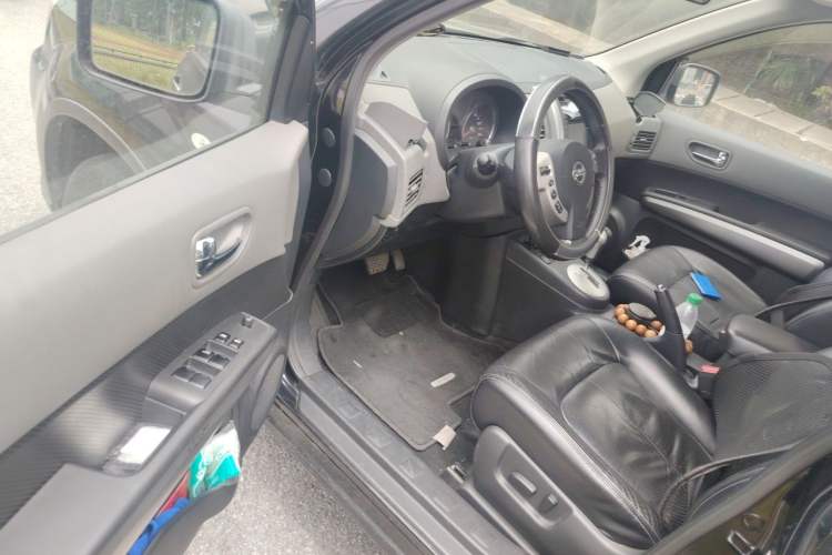 Used Nissan X-Trail 2010 2.5L CVT Luxury Edition 4WD Driver Seat