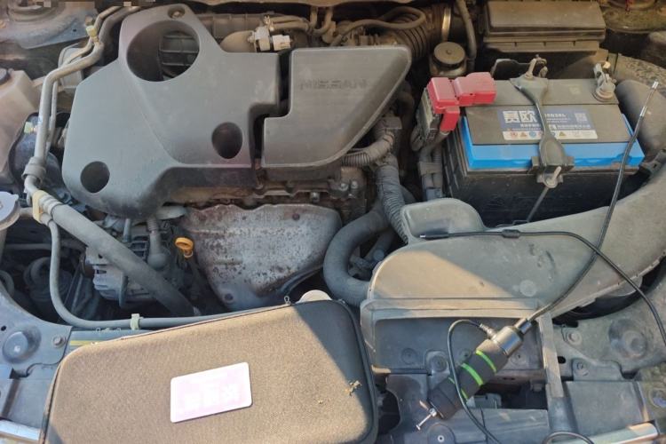 Used Nissan X-Trail 2010 2.5L CVT Luxury Edition 4WD Engine Bay
