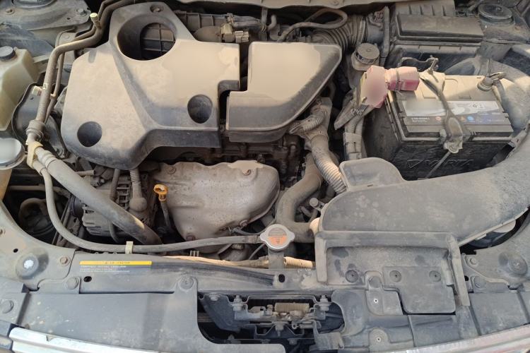 Used Nissan X-Trail 2010 2.5L CVT Luxury Edition 4WD Engine Bay
