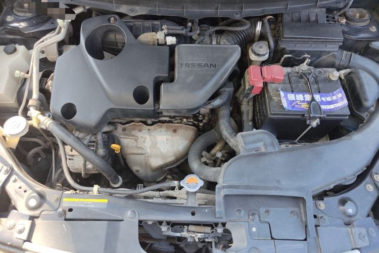 Used Nissan X-Trail 2010 2.5L CVT Luxury Edition 4WD Engine Bay
