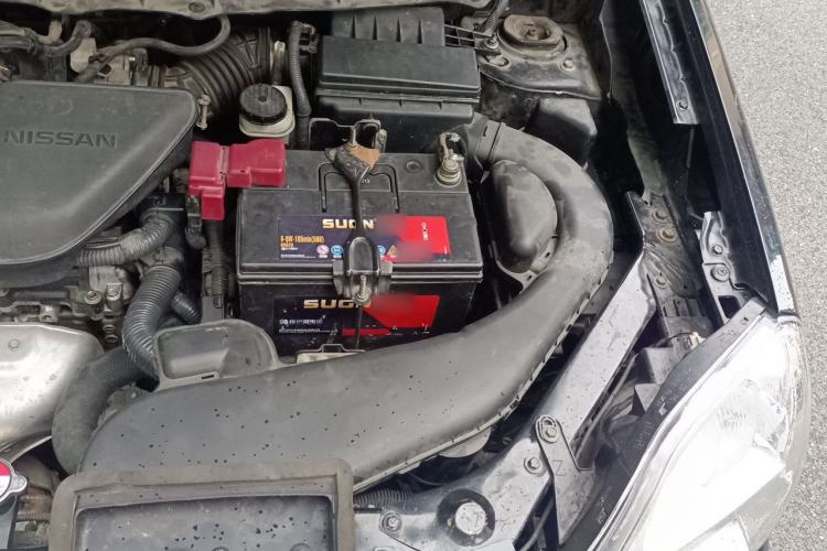 Used Nissan X-Trail 2010 2.5L CVT Luxury Edition 4WD Engine Bay Left