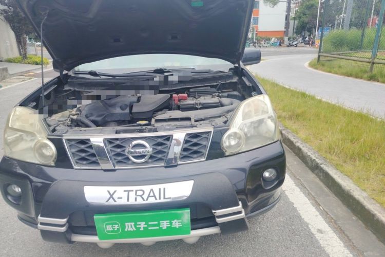 Used Nissan X-Trail 2010 2.5L CVT Luxury Edition 4WD Engine Bay Left
