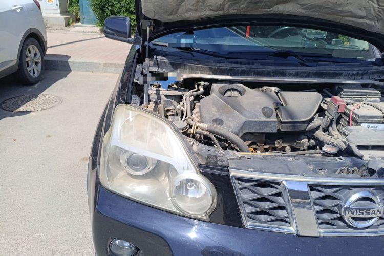 Used Nissan X-Trail 2010 2.5L CVT Luxury Edition 4WD Engine Bay Right