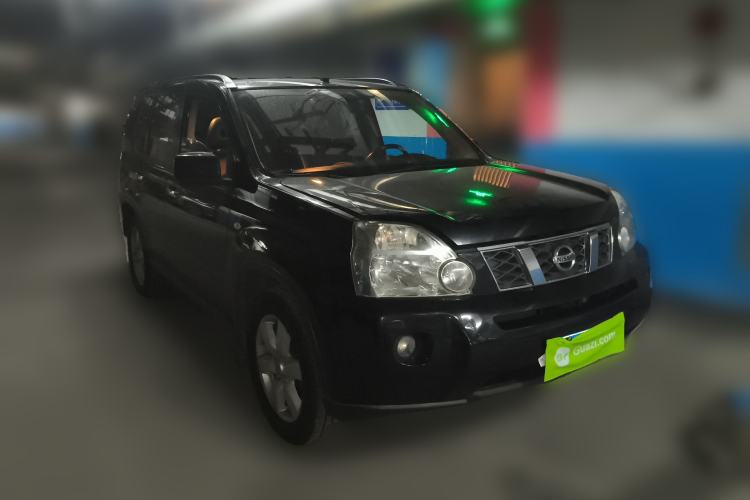Used Nissan X-Trail 2010 2.5L CVT Luxury Edition 4WD Exterior 2