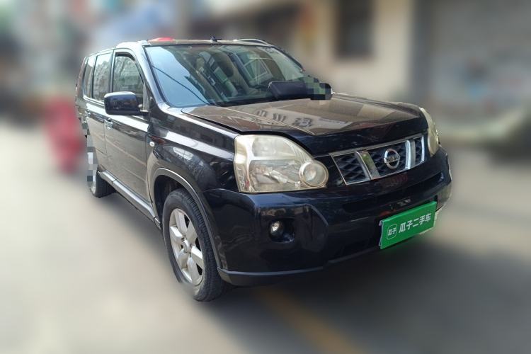 Used Nissan X-Trail 2010 2.5L CVT Luxury Edition 4WD Front Right 45 Deg