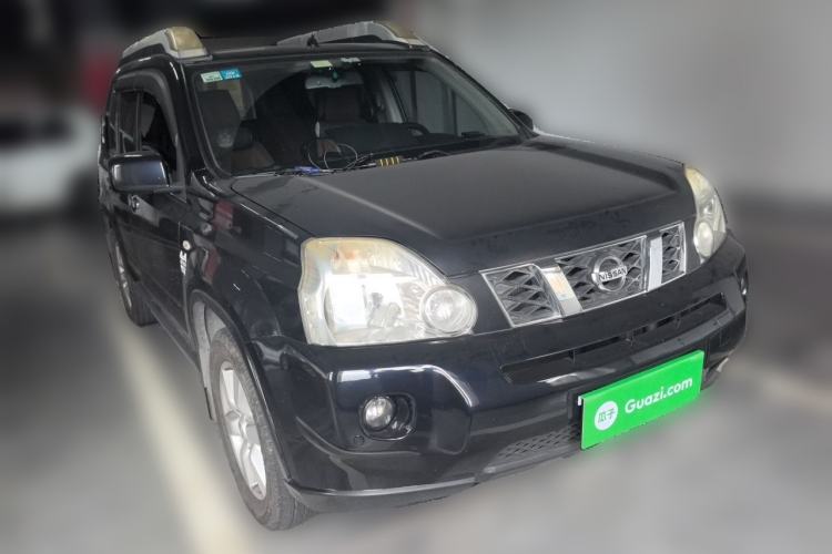 Used Nissan X-Trail 2010 2.5L CVT Luxury Edition 4WD Front Right 45 Deg