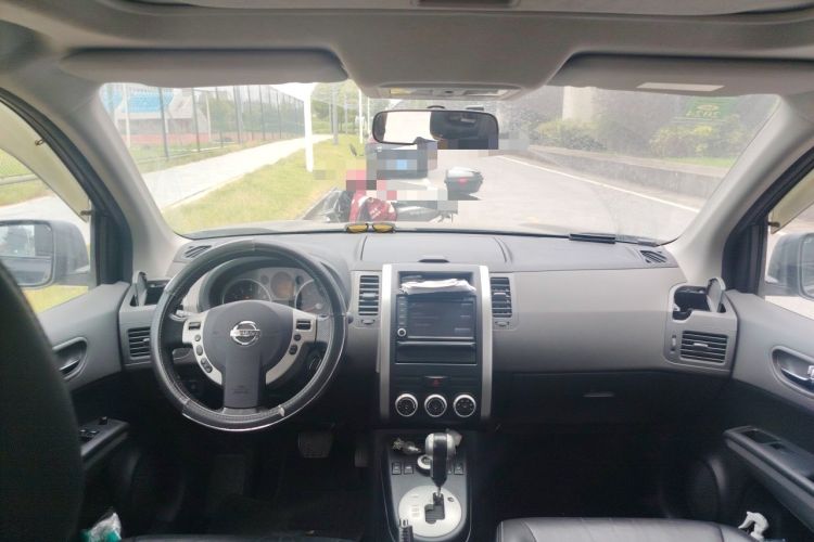 Used Nissan X-Trail 2010 2.5L CVT Luxury Edition 4WD Headliner