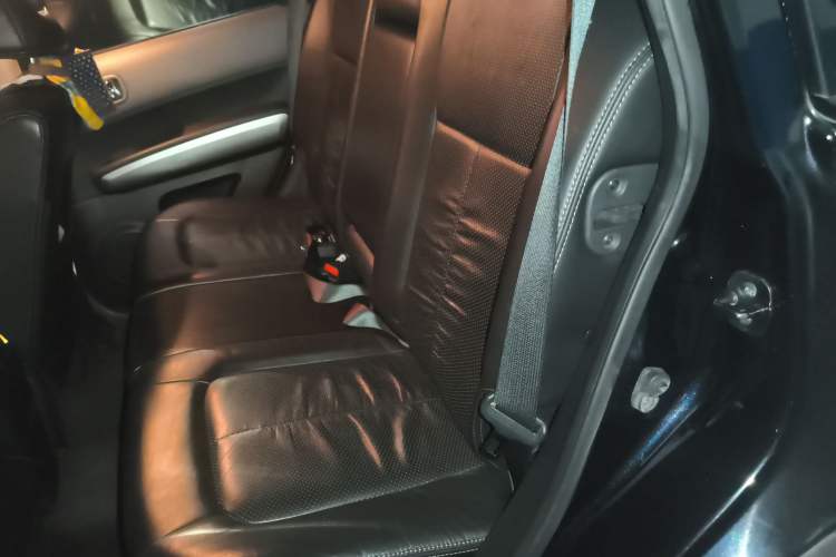 Used Nissan X-Trail 2010 2.5L CVT Luxury Edition 4WD Interior 4