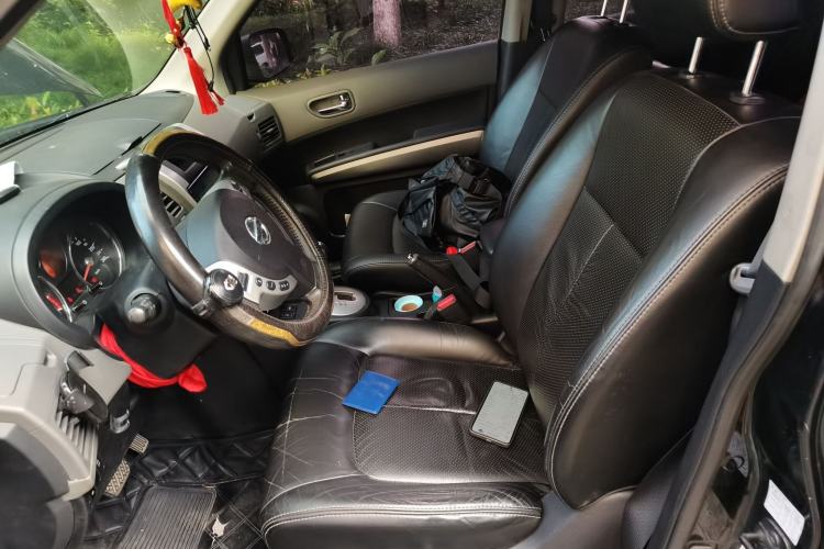 Used Nissan X-Trail 2010 2.5L CVT Luxury Edition 4WD Left Front Seat
